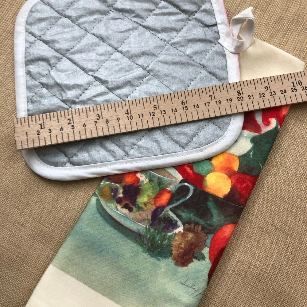 Judy Buswell Watercolor Pot Holder & Towel Set